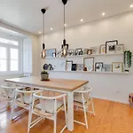 Charming Apartment Graca, 354
