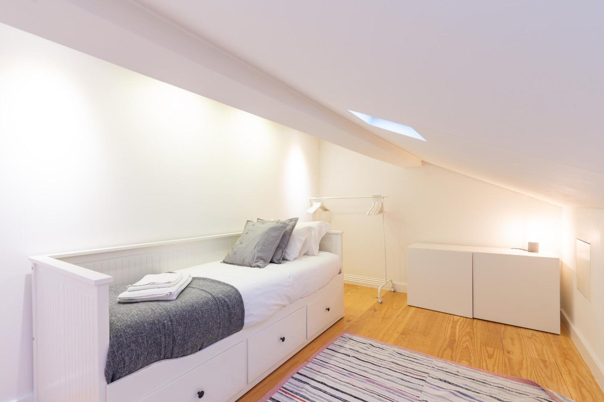 Charming Graca, 354 Lisbon